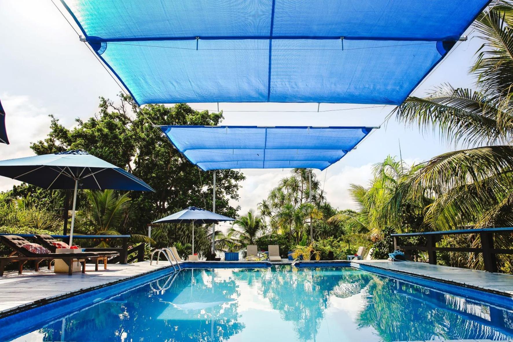 Turtle Bay Lodge Luganville Exterior foto